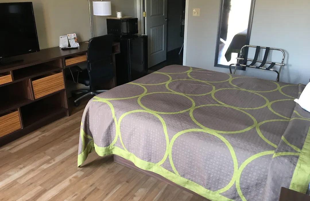 Super 8 By Wyndham San Antonio Near Fort Sam Houston-1