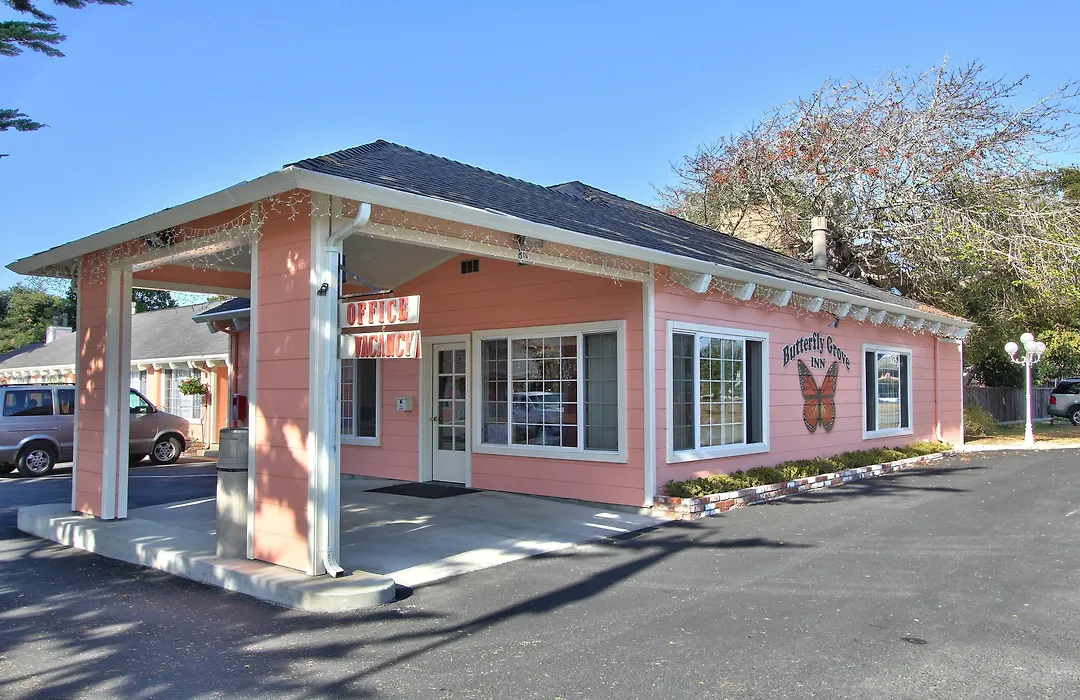 Butterfly Grove Inn-1