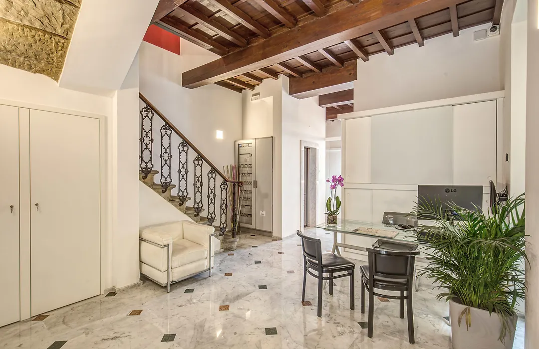 Hotel Boston-1