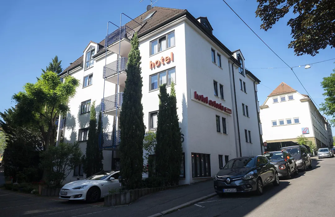 Hotel Astoria Am Urachplatz-1
