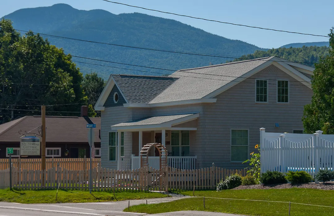 Top Notch Inn-1