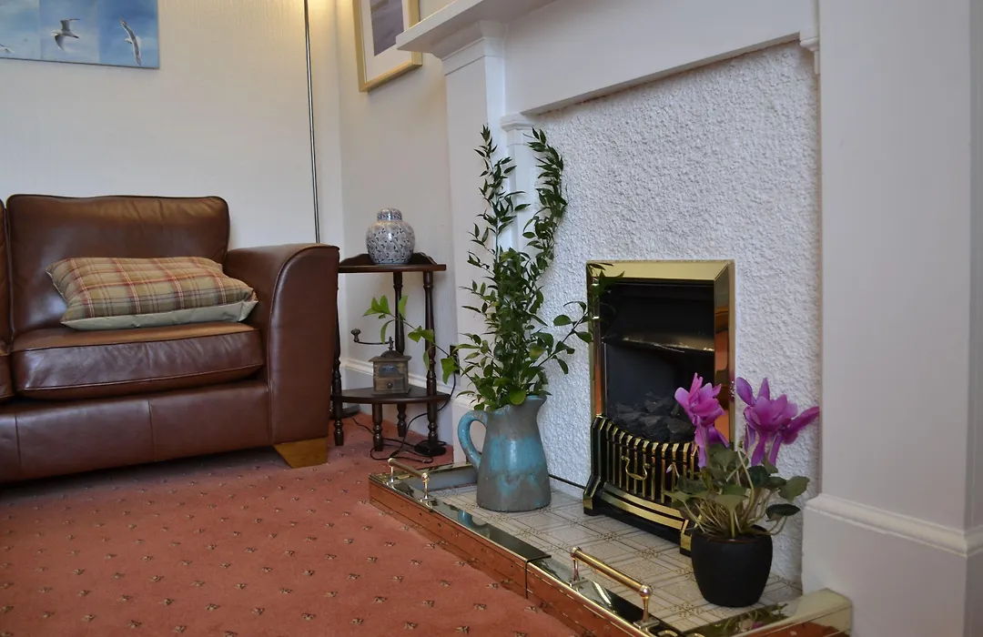 Queensberry House-1