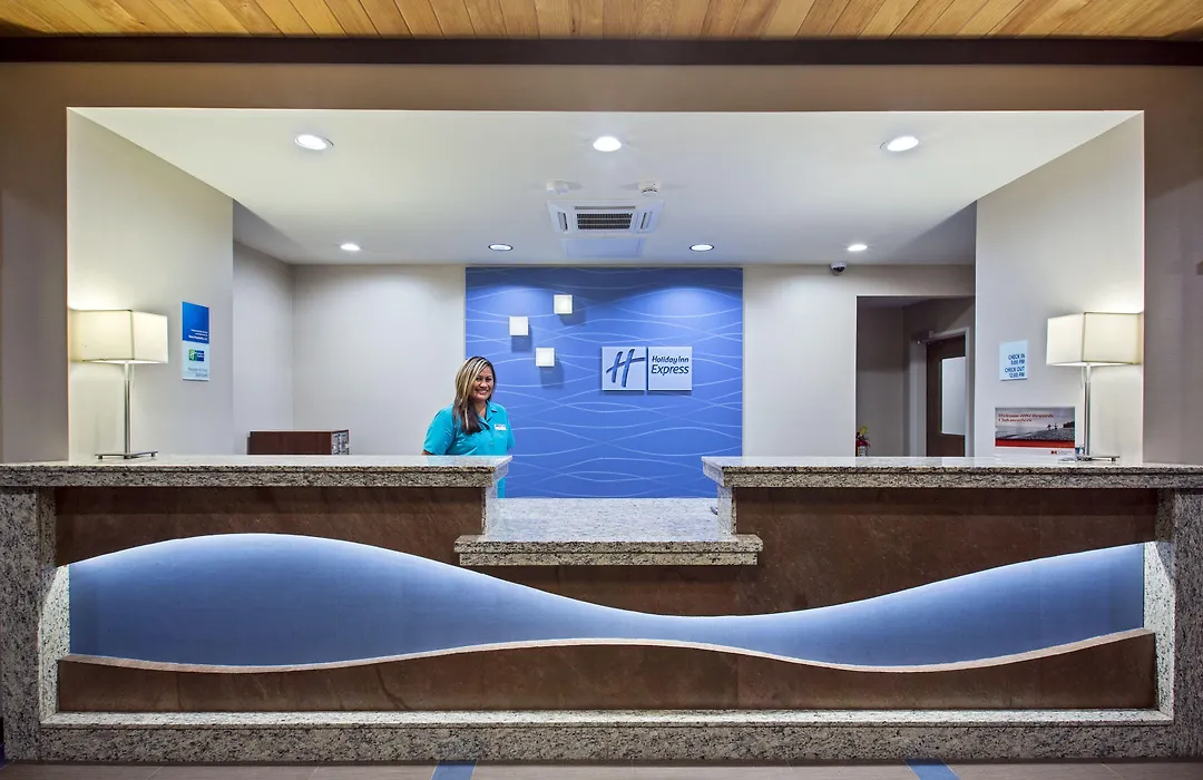 Holiday Inn Express & Suites Kailua-Kona By Ihg-1