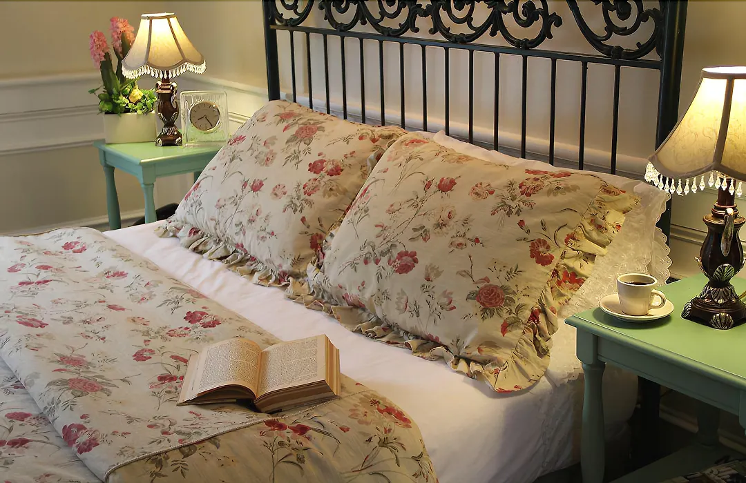 Youngtown Inn-1