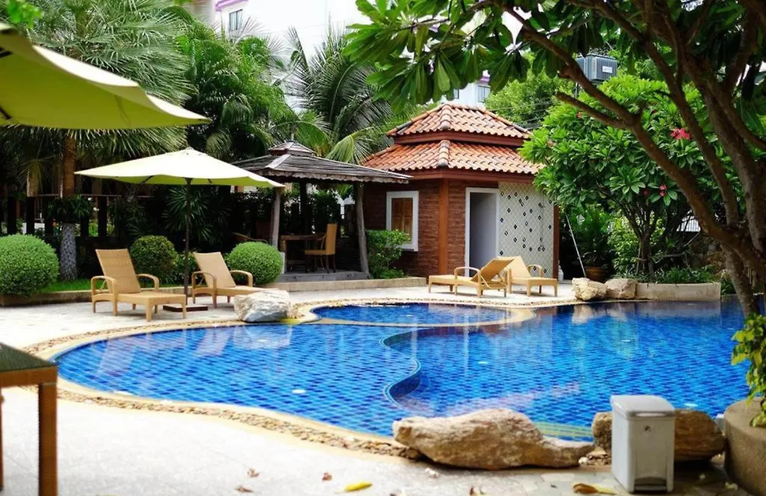 Harmony Inn Pattaya-1