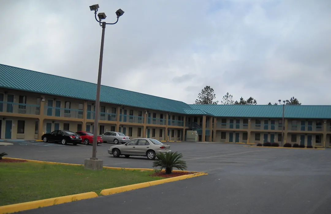 Surestay By Best Western Gulfport-1