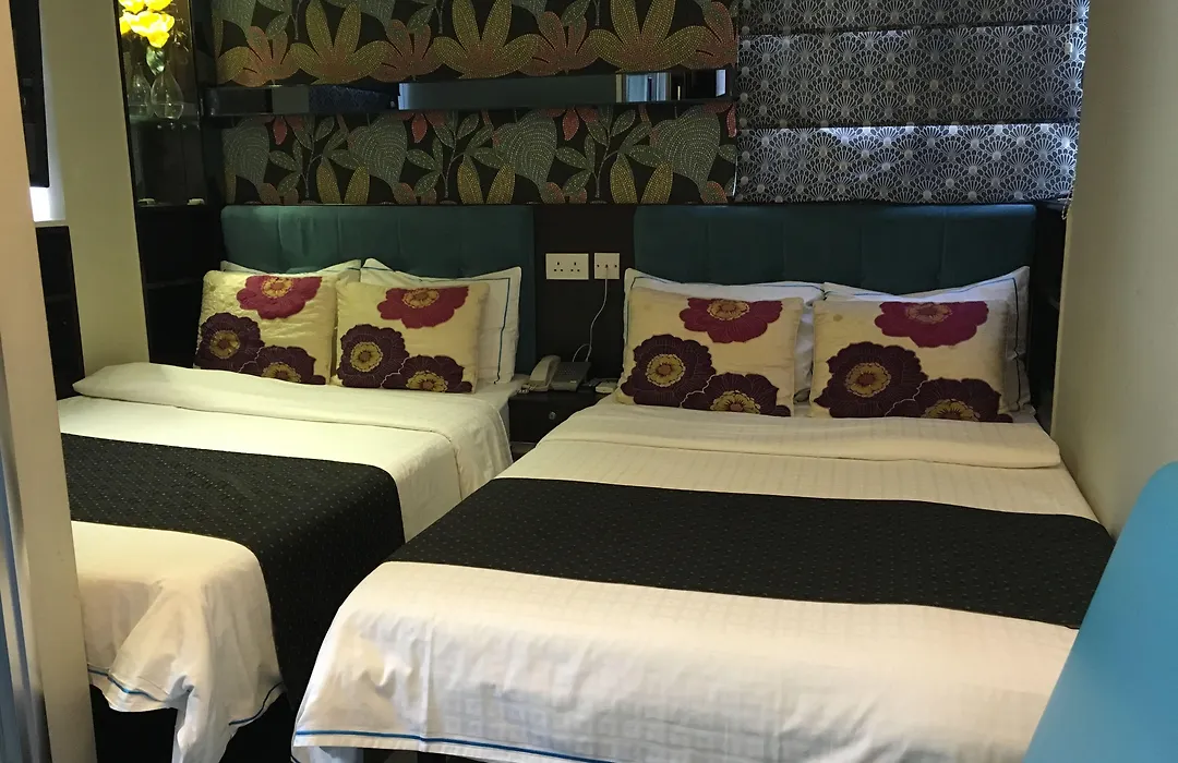 Seasons Hotel-1