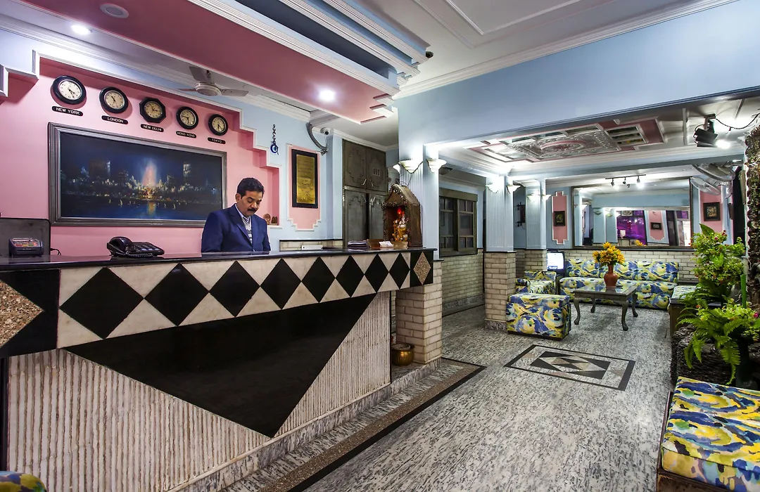 Hotel Sunshine - Karol Bagh Budget Stay At New Delhi-1
