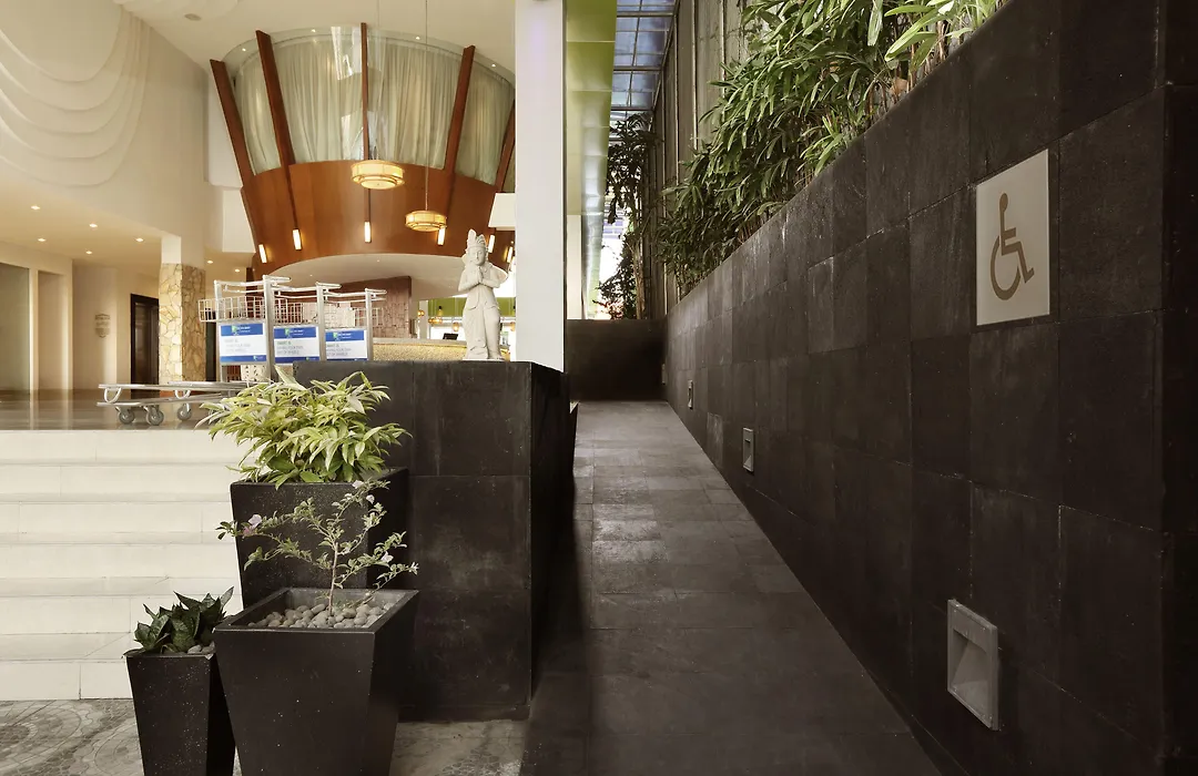Diamond Hotel Kuta Bali-1