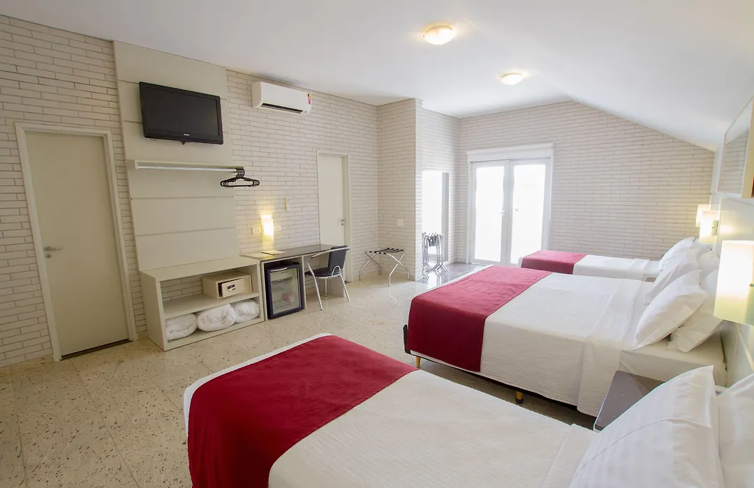 Hotel Confiance Soho Batel-1