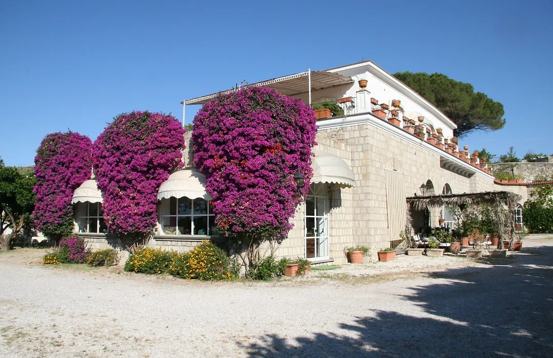 Tenuta Villa Tara-1