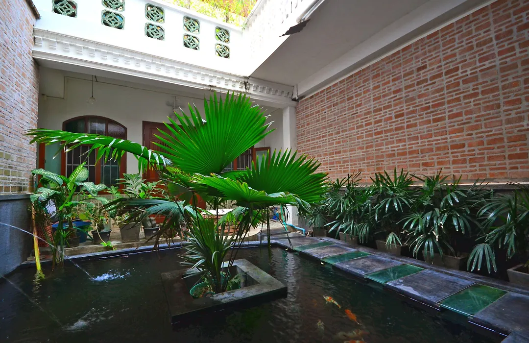 99 Oldtown Boutique Guesthouse Sha Extra Plus-1