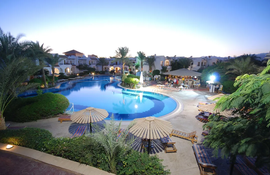 Dive Inn Resort-1
