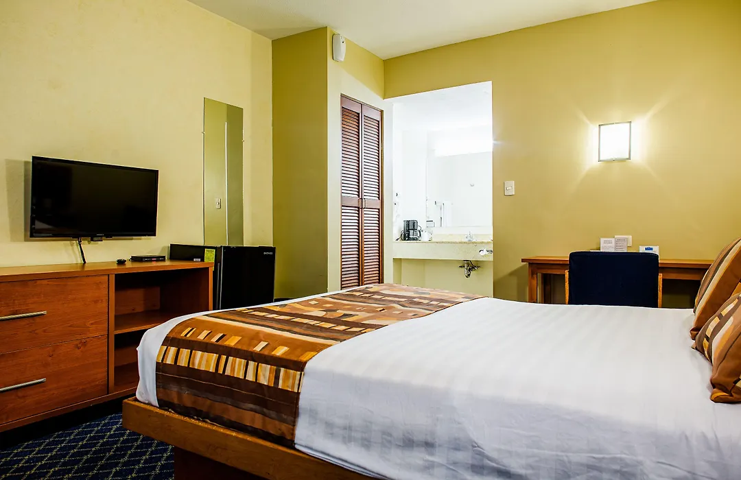 American Inn Hotel & Suites Delicias-1