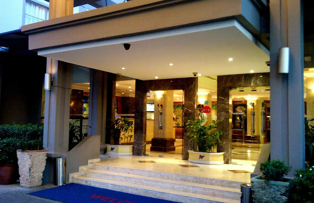 Hotel Maluri-1