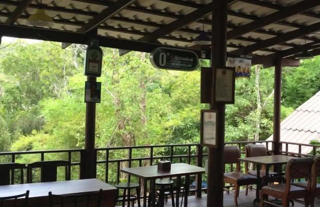 Baan Busaba Hotel-1
