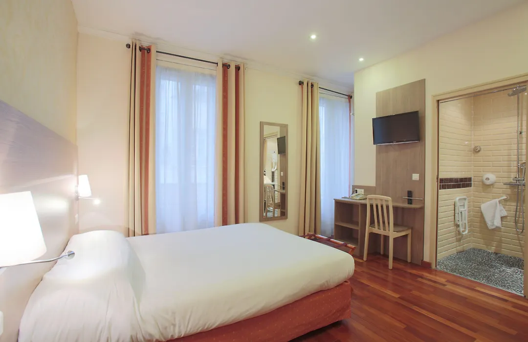 Grand Hotel Du Loiret-1