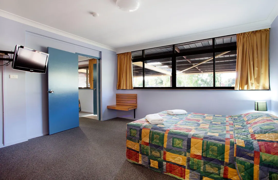 Vale Hotel-1