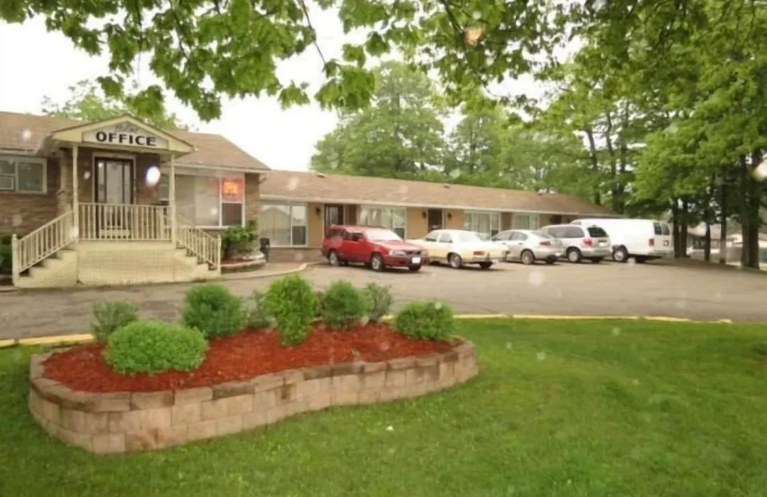 Skyline Motel-1