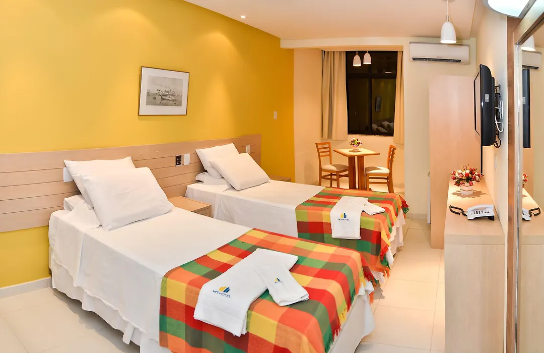 Hit Hotel-1