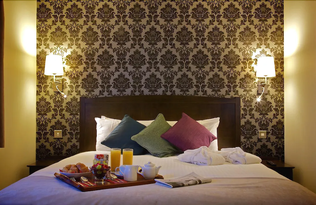 The Bridge Hotel-1