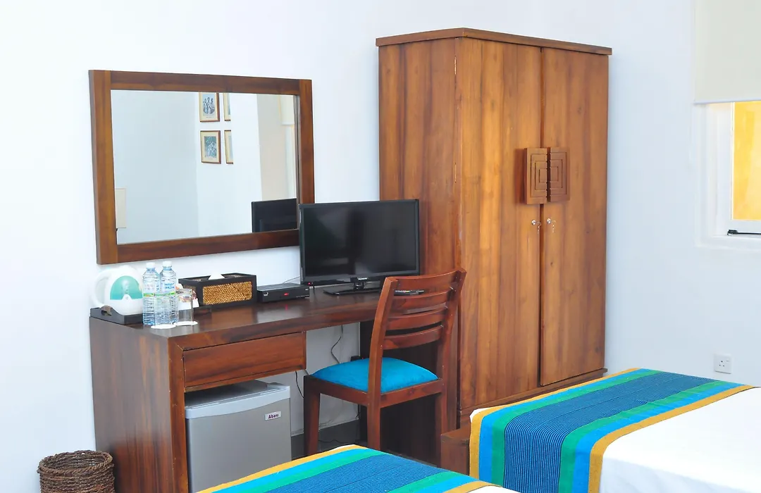 Comfort@15 Hotel Colombo-1