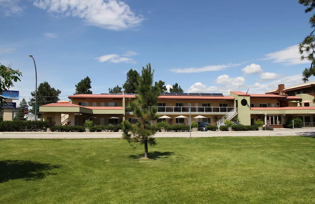 Waterfront Inn-1