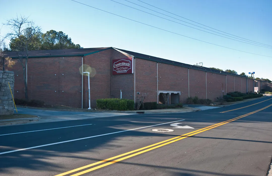 Country Hearth Inn & Suites Marietta-1