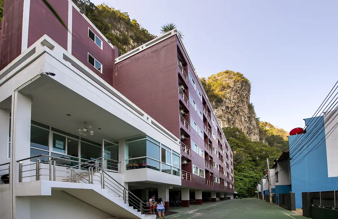 Ao Nang Mountain View Hotel-1