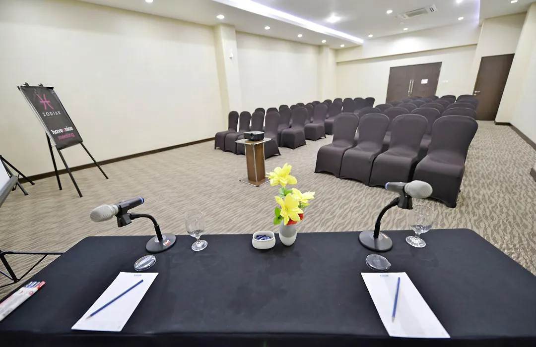 Zodiak Kebon Kawung By Kagum Hotels-1