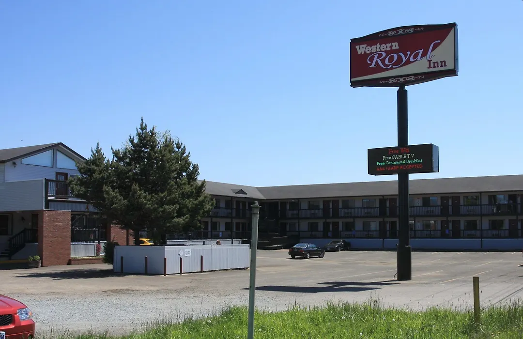 Western Royal Inn-1