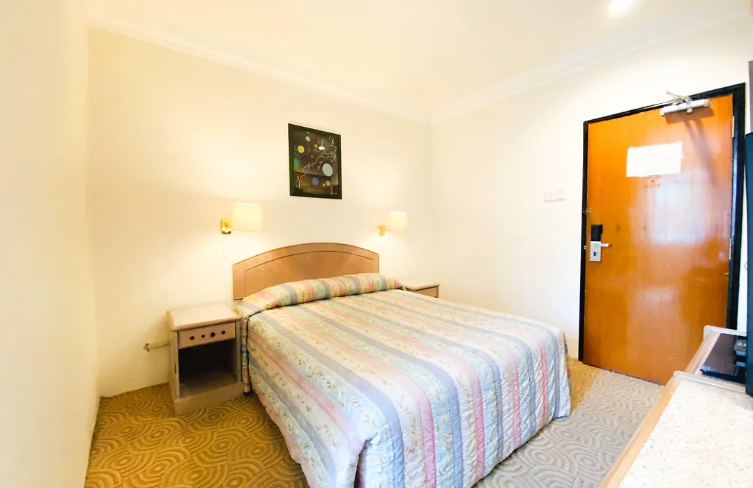 Hotel Rainbow-1