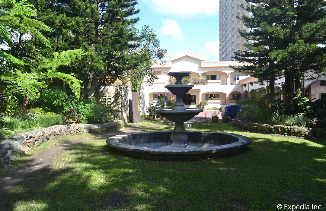Tagaytay Country Hotel-1
