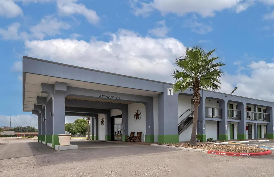 Surestay Studio By Best Western Victoria-1