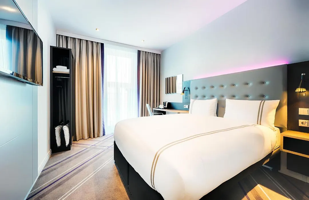 Premier Inn Dresden City Prager Strasse-1