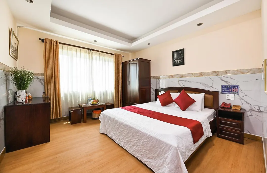 Duc Minh Saigon Airport Hotel-1