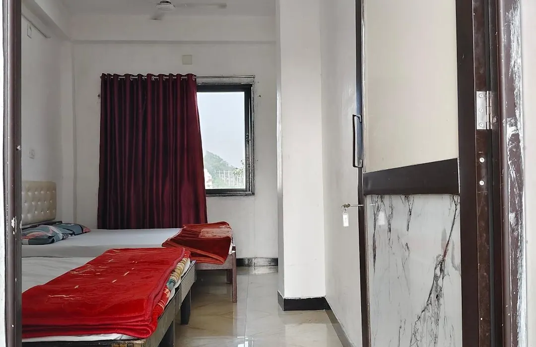 Shree Krishna Hotel-1