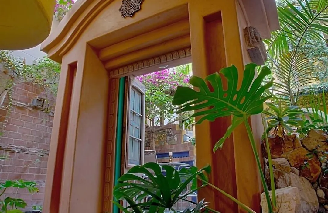 Secret Garden Inn-1