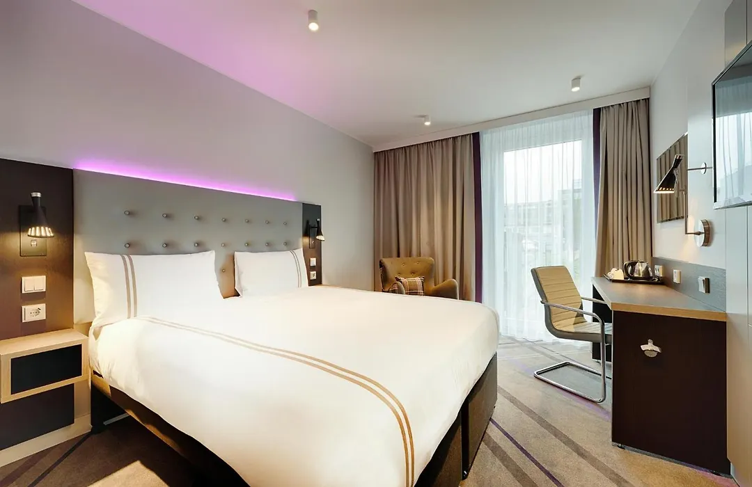 Premier Inn Hamburg City Klostertor-1