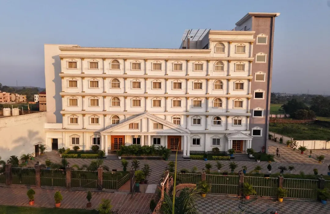 Moments Resort-1