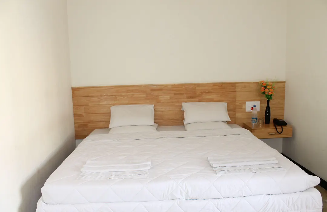 Oyo 1900 Hotel Olive Residency-1