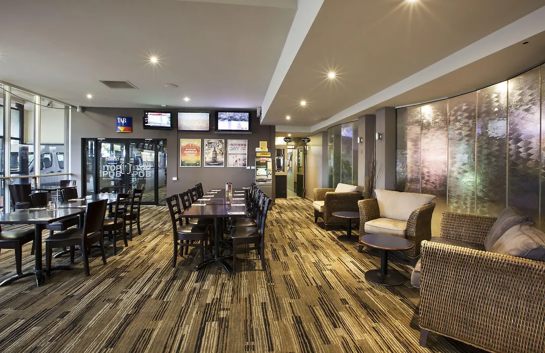 Nightcap At Morwell Hotel-1