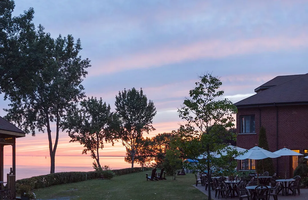 L'Auberge Du Lac St-Pierre-1