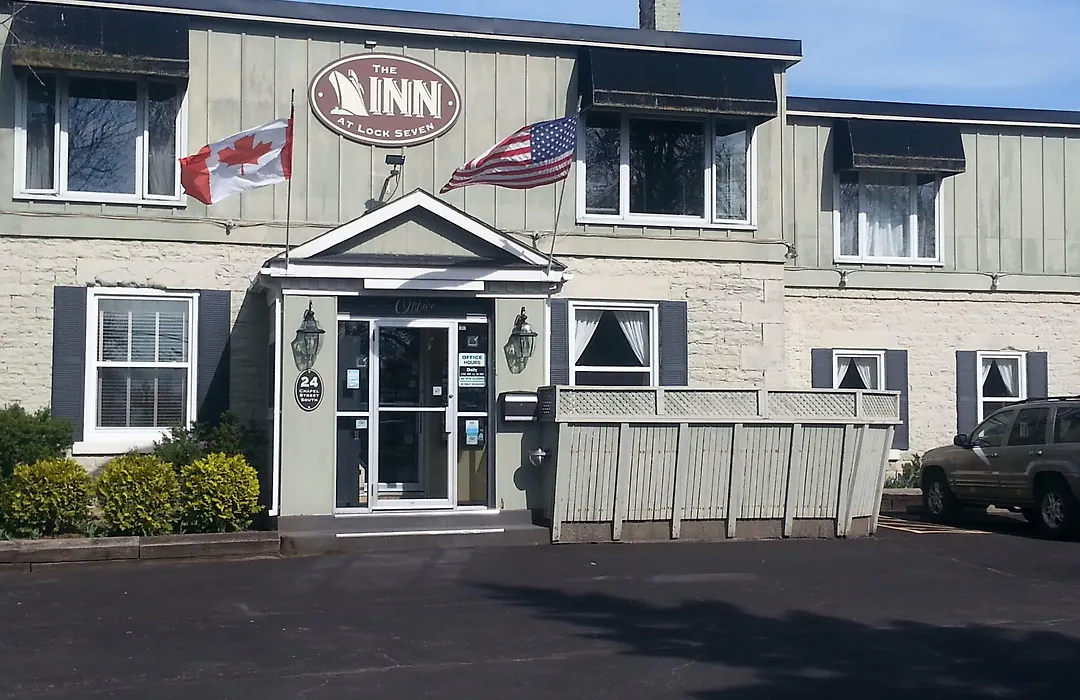 The Inn At Lock Seven-1