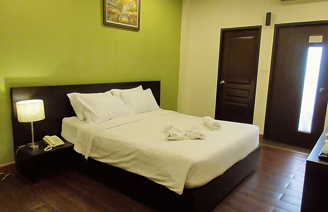 Khaosan Park Resort-1