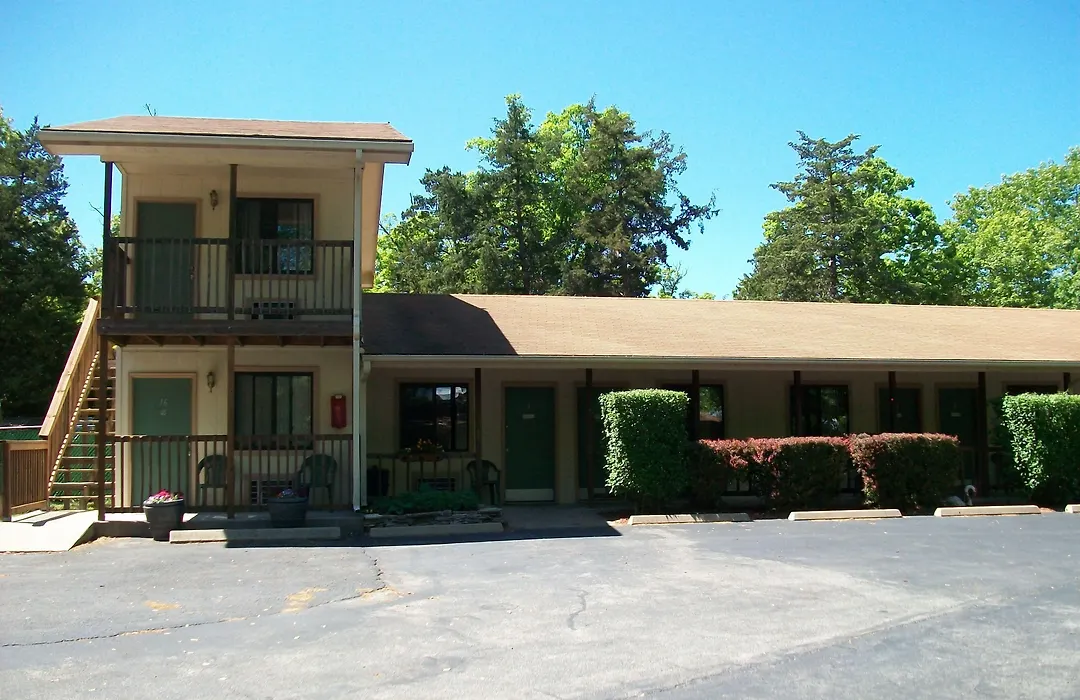 Shady Acre Inn And Suites-1