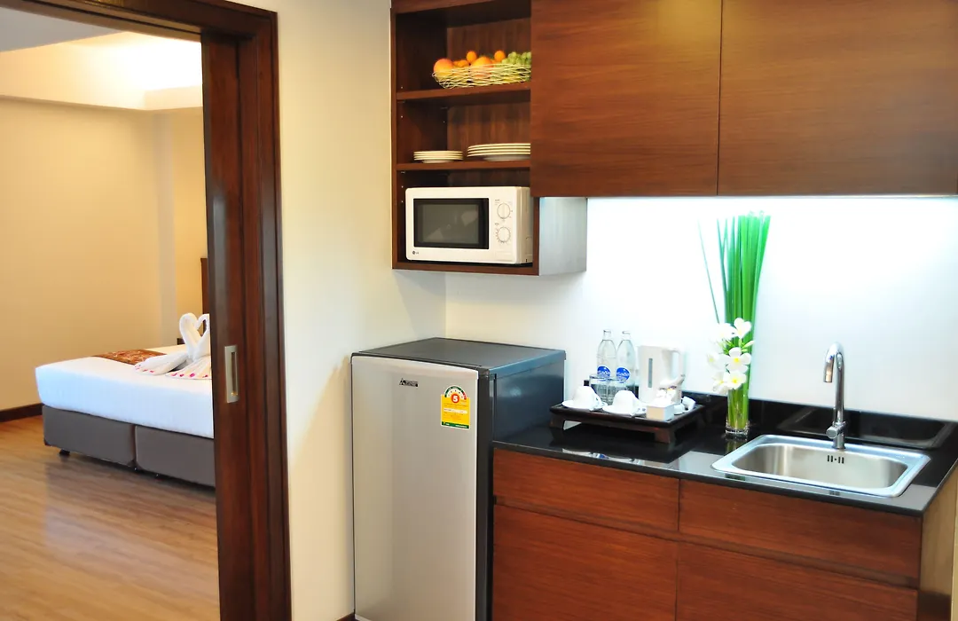 Avion Hotel-1