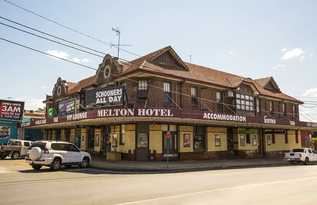 Melton Hotel Auburn-1