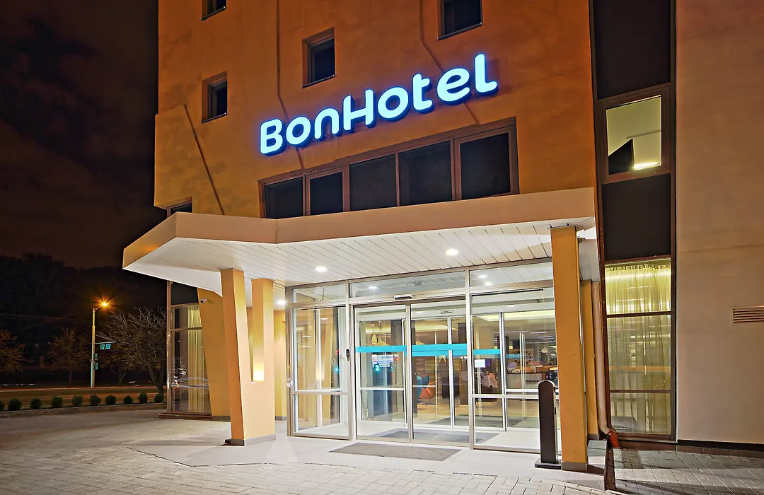 Bonhotel-1