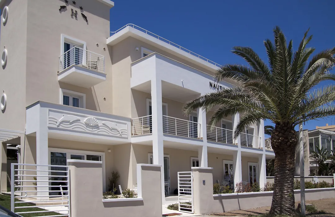 Hotel Nautilus-1